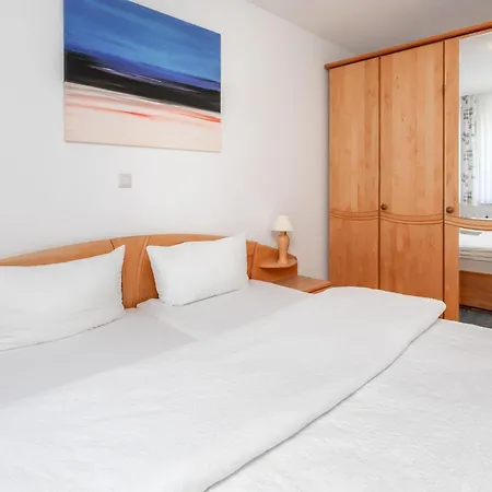 Haus Sanderling Wattlaeufer Apartamento Juist
