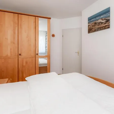 Haus Sanderling Wattlaeufer Apartament Juist