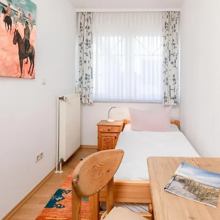 Apartamento Haus Sanderling Wattlaeufer