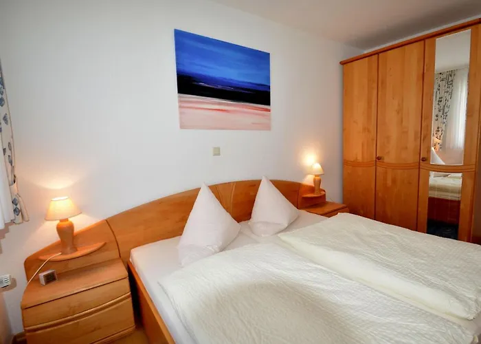 Haus Sanderling Wattlaeufer 公寓 于斯德